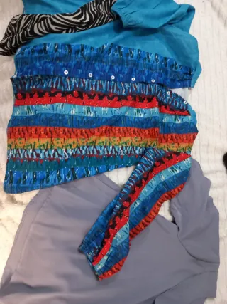 Camicia blu e multicolor