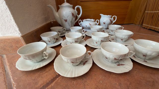 Juego de tazas de porcelana