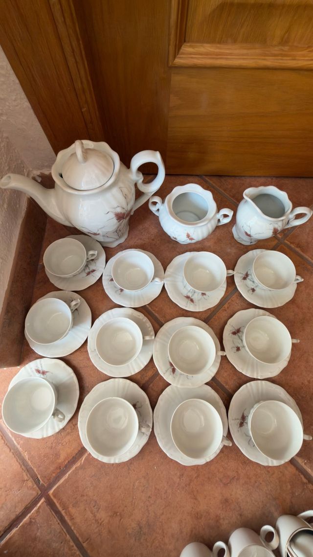 Juego de tazas de porcelana