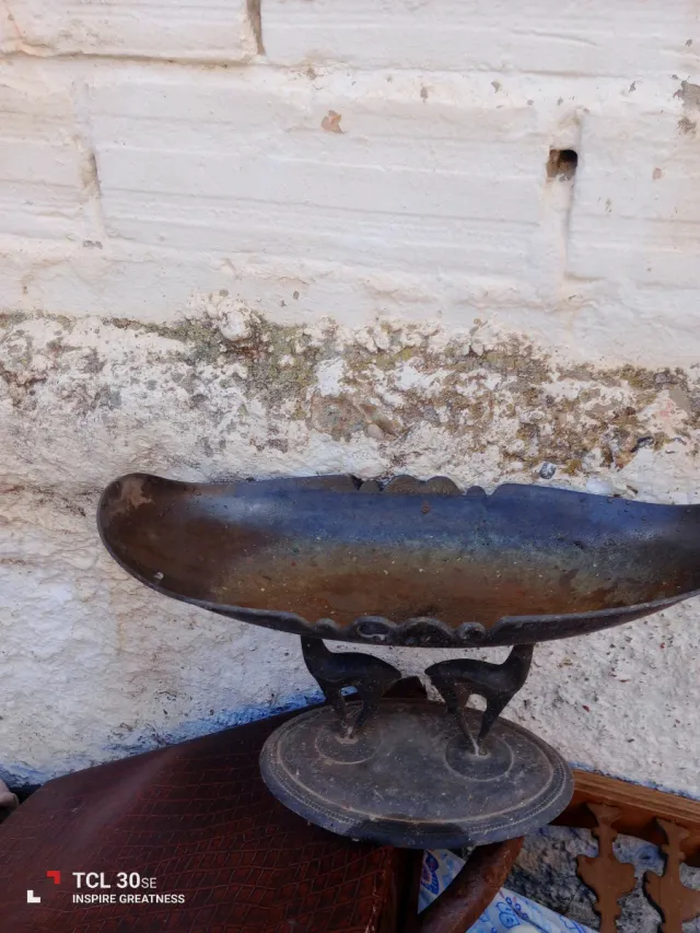 Centro de mesa decorativo con ciervos