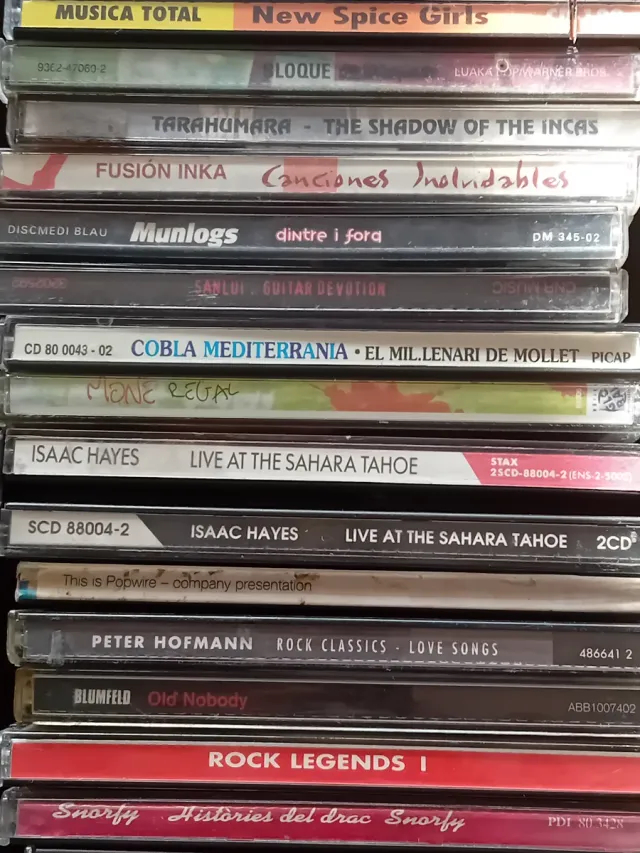 Lote 1 di 100 CD Musica Varia