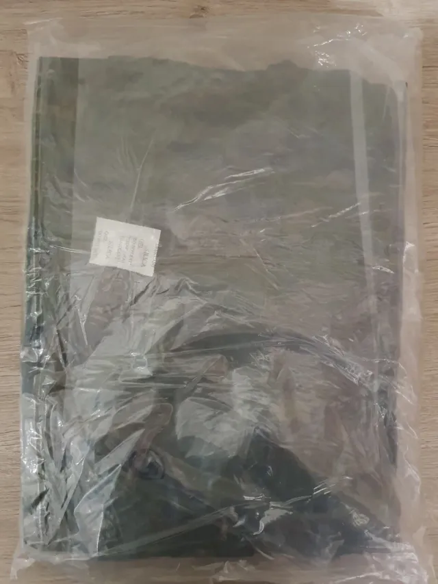 Uniforme boscoso pixelado talla 2N