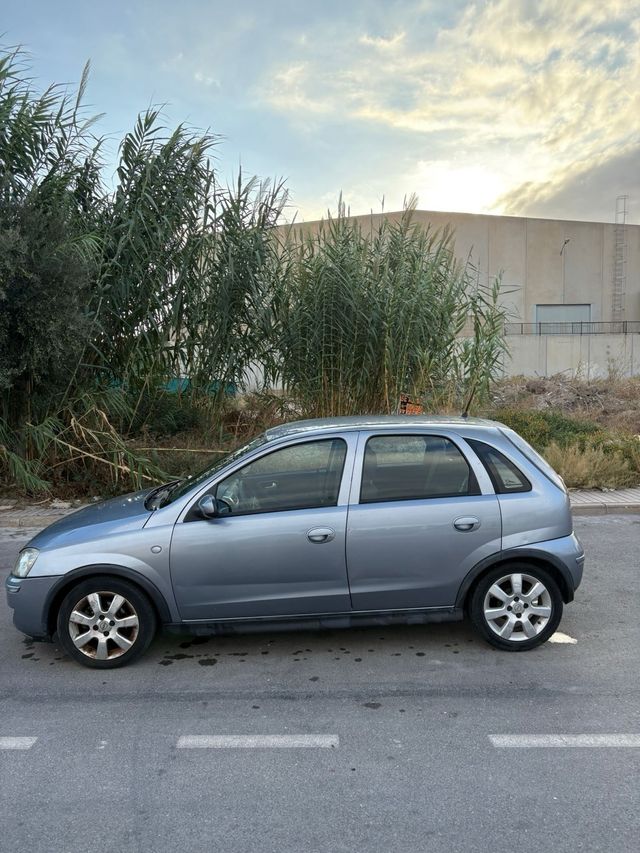 Opel Corsa 2005