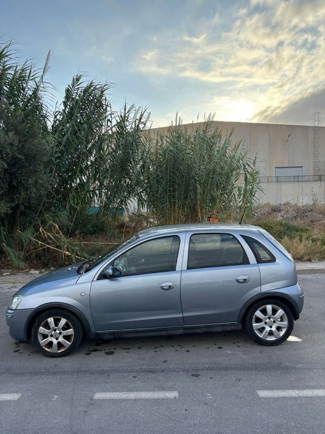 Opel Corsa 2005