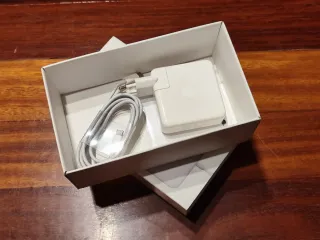 Cargador Apple USB-C 61W