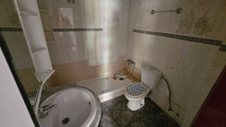 Piso en venta en Ciutat Fallera en Valencia