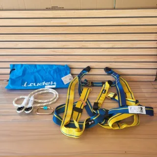 Irudek - Sistema de retención, cinturón escalada