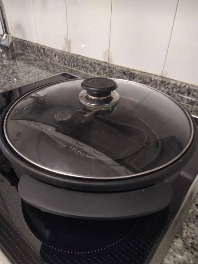 Pentola Elettrica Pizzapan - 12€