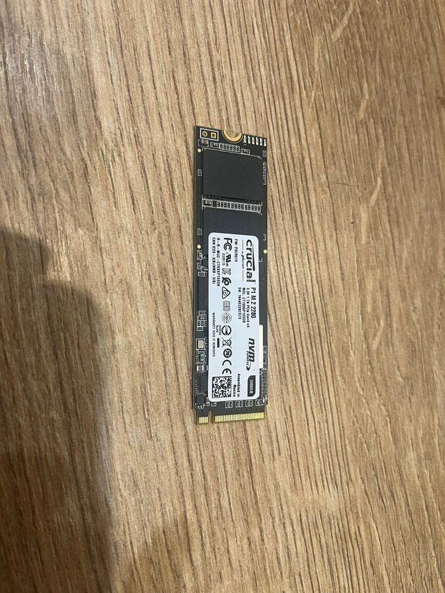 SSD Crucial 1TB NVMe M.2