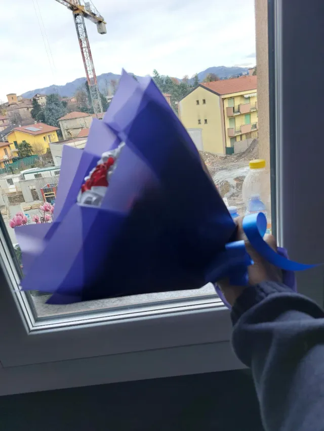 Mazzo di rose in tessuto