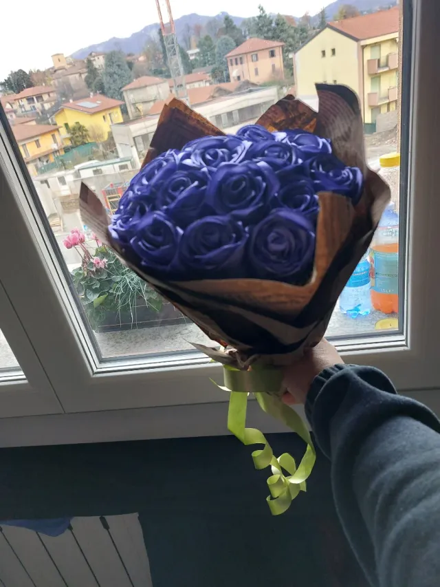 Mazzo di rose in tessuto