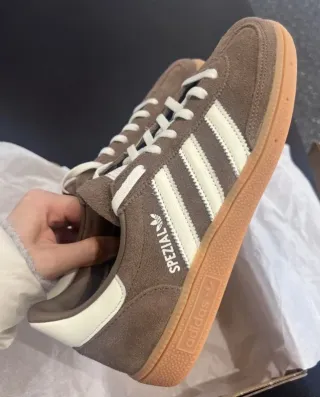 Adidas H݉andb݉all Sp݉ezi݉al Talla 40