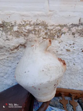 Cántaro de cerámica blanco