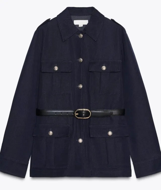 Chaqueta azul estilo militar