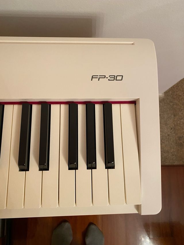 Piano Roland FP-30 Blanco
