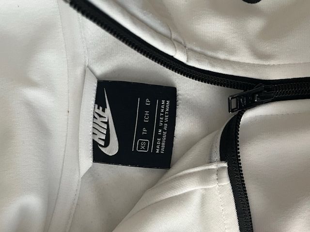 Sudadera Nike bicolor