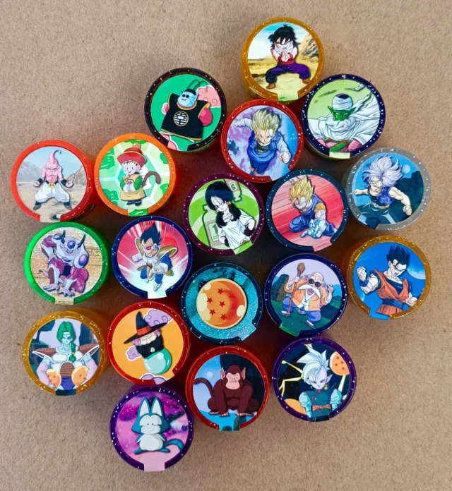 Lotteria di roller, staks e tazos di Dragon Ball e Pokemon