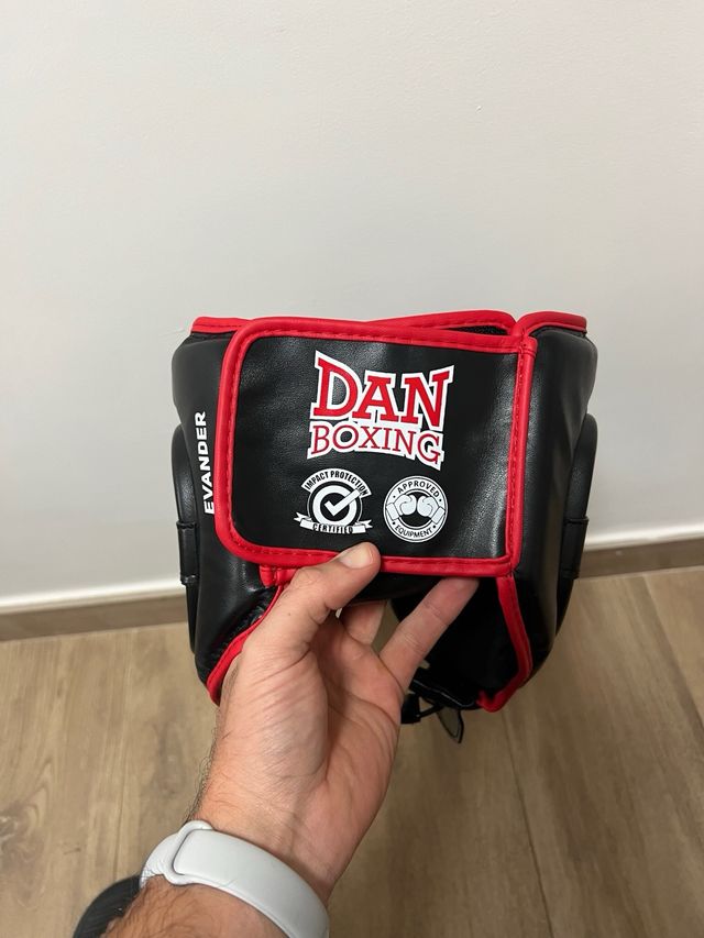 Casco Dan Boxing Evander Negro