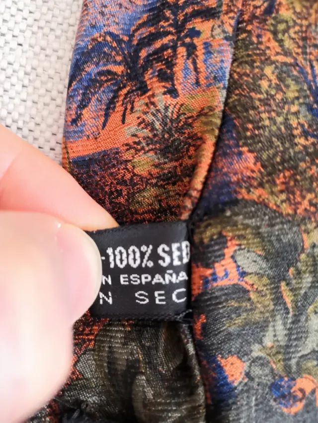 Corbata seda 100% Pierre Cardin hecha a mano