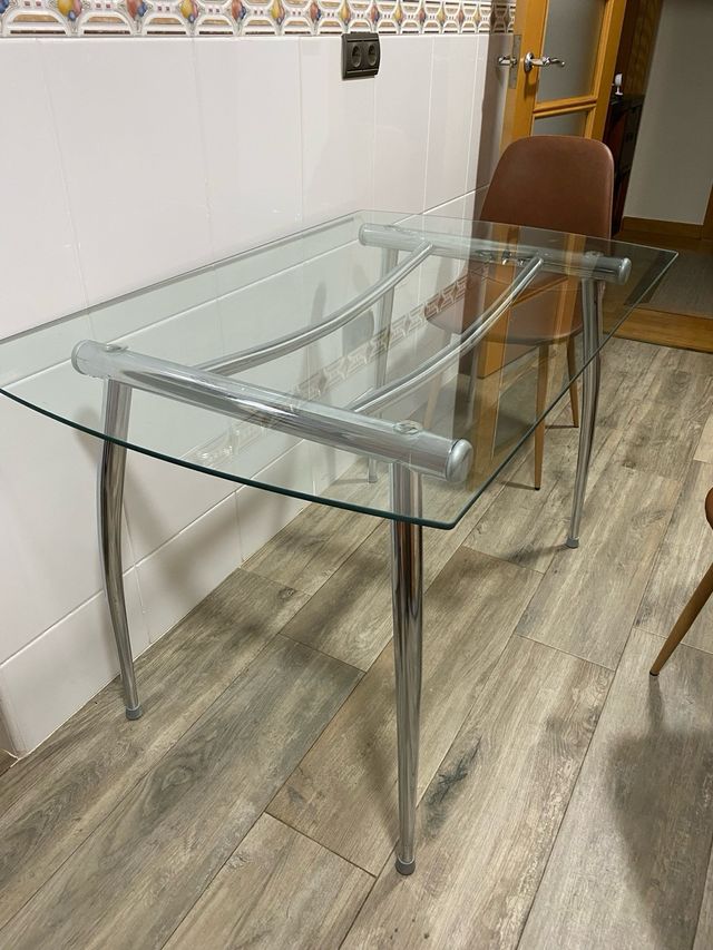 Mesa de cocina cristal y metal