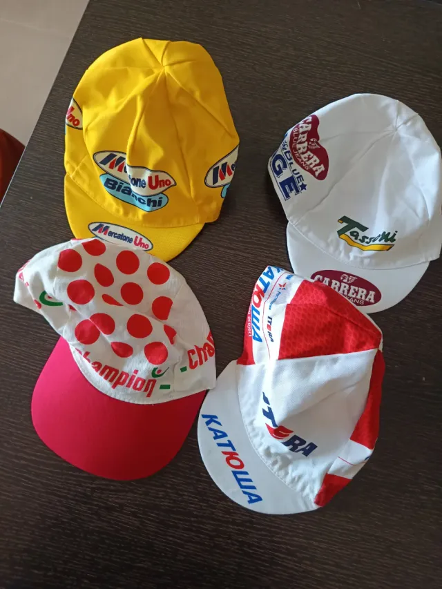 Gorras Ciclismo Carrera, Mercatone, Katusha, 10€/u