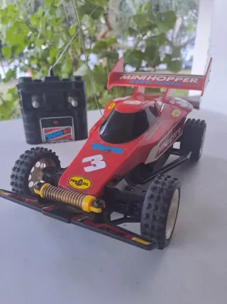 Taiyo Mini Hopper radiocontrol coche.