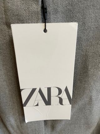 Pantalón Zara Gris Mujer. nuevo con etiquetas