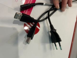 Impresora a color con escáner HP DeskJet 2633