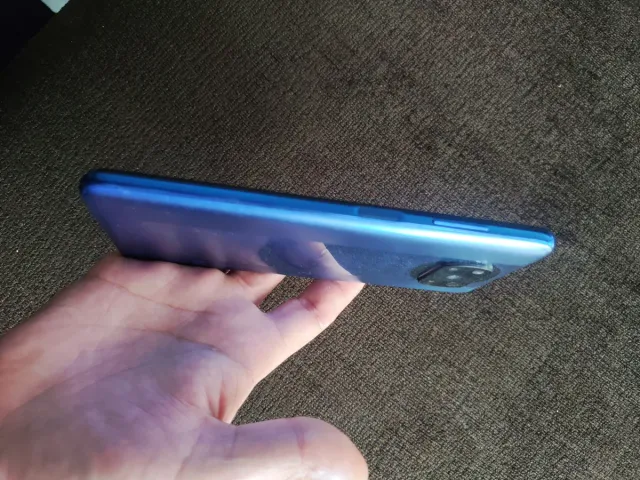 2 cellulari Poco X3 Pro