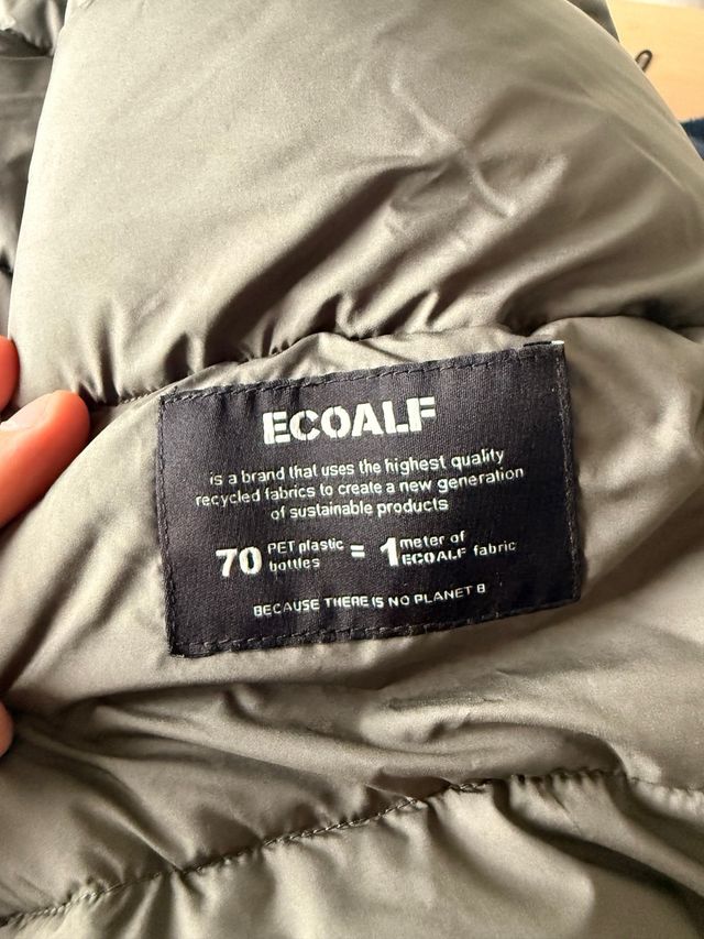 Chaqueta Ecoalf acolchada verde nueva.
