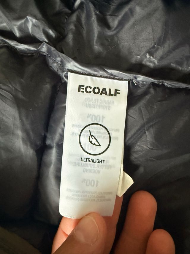 Chaqueta Ecoalf acolchada verde nueva.