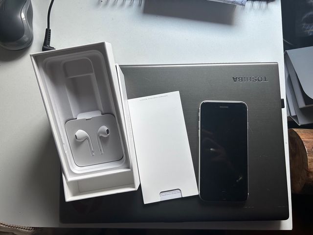 iPhone SE 2020 64GB Blanco