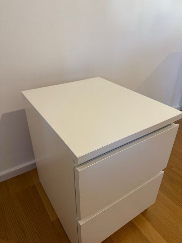 Comodino IKEA Malm bianco
