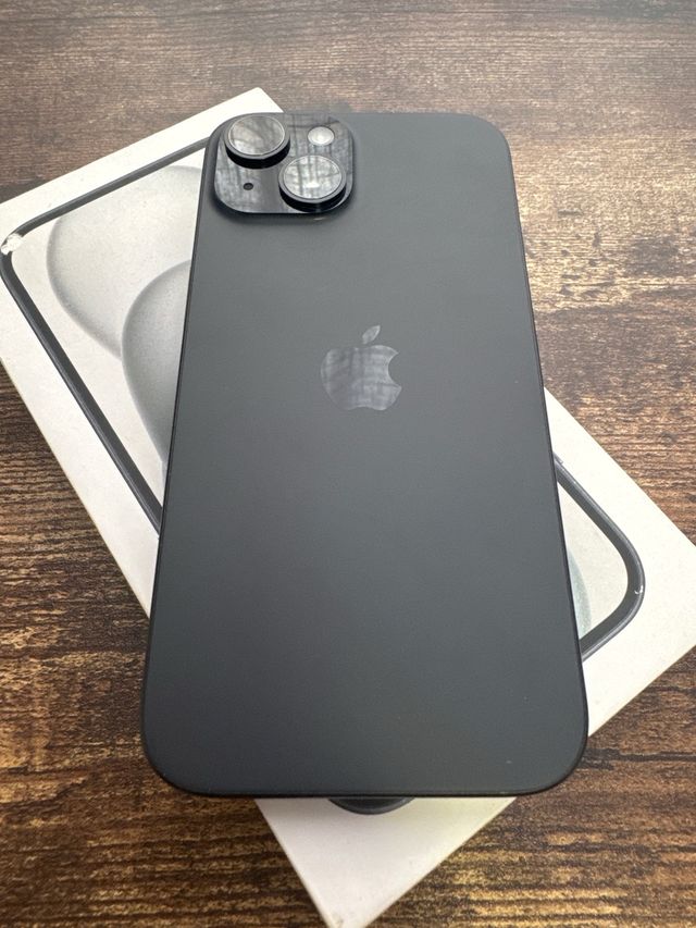 iPhone 15 128GB Excelente y Completo