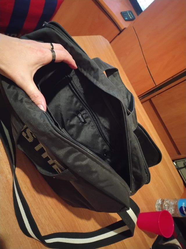 Mochila portátil negra