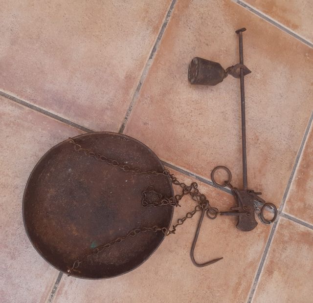 Romana antica con piatto. Deliziosa!!!