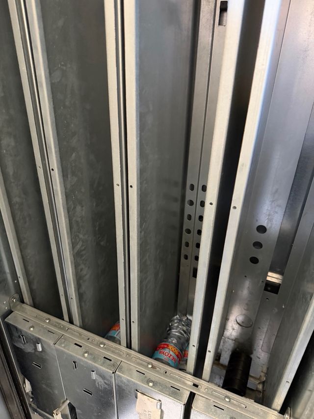 Máquina Azkoyen Office 4