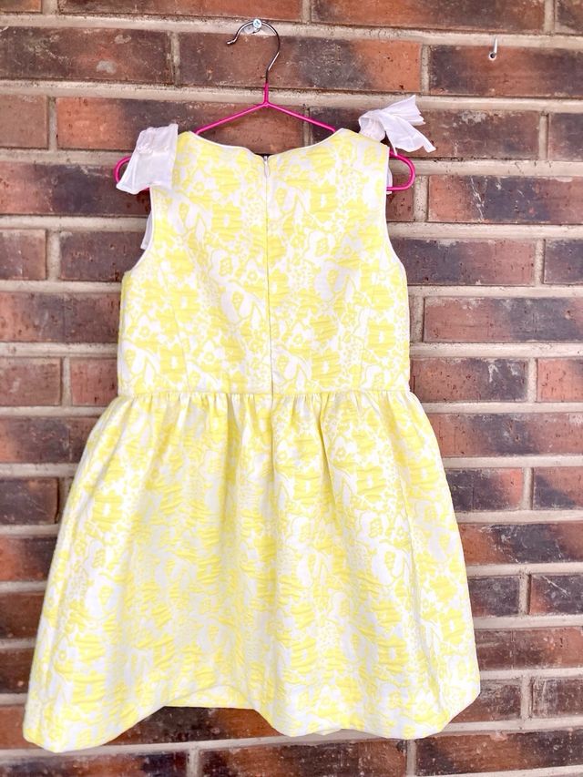Vestido Nanos niña amarillo floral nuevo