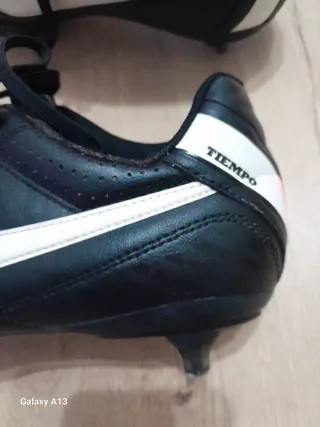 Scarpe calcio Nike Tiempo nere