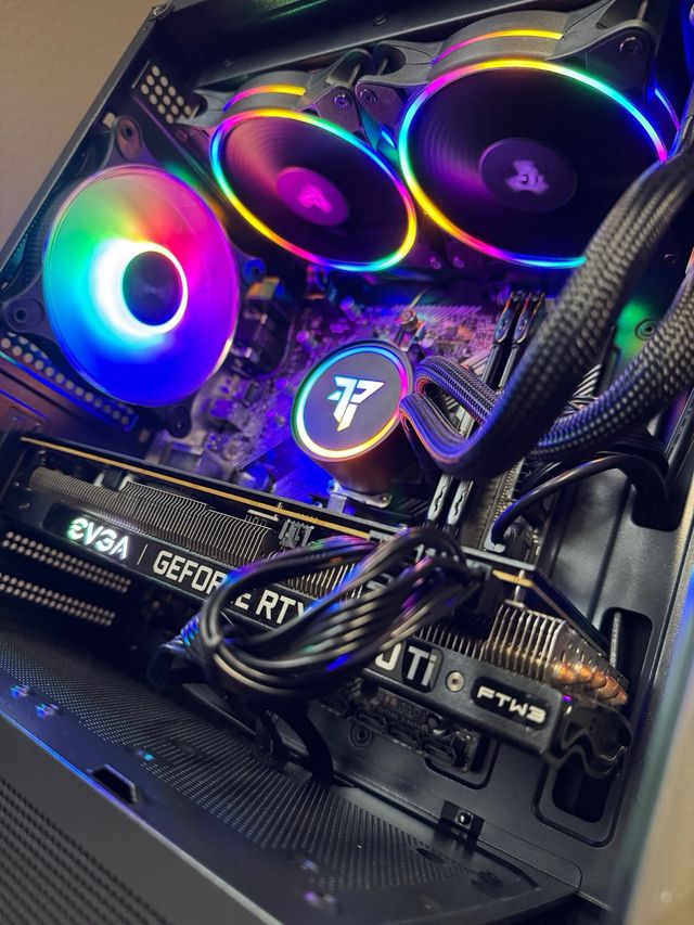 PC GAMING - RTX 3060TI - RYZEN 7 5700X - 32GB