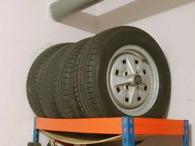 4 Llantas FU 1600 4.5 + Cubiertas 175/70-13