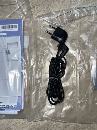 Cable de alimentación Samsung con manuales de TV