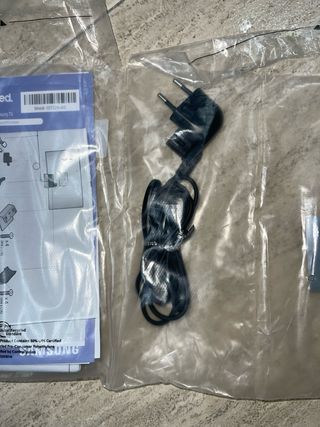 Cable de alimentación Samsung con manuales de TV