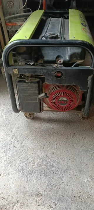 Generador de luz Honda GX390 de 8.000 vatios