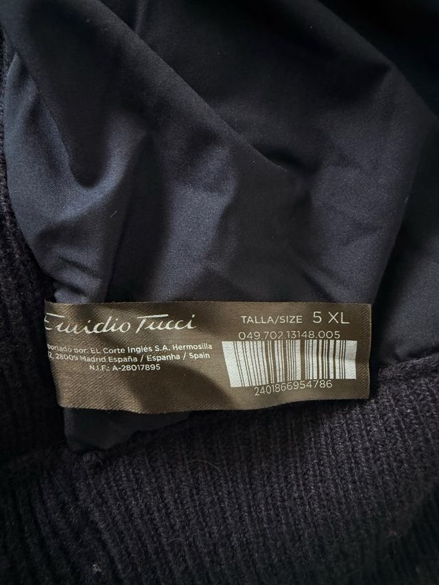 Chaqueta Emilio Tucci azul acolchada y de punto