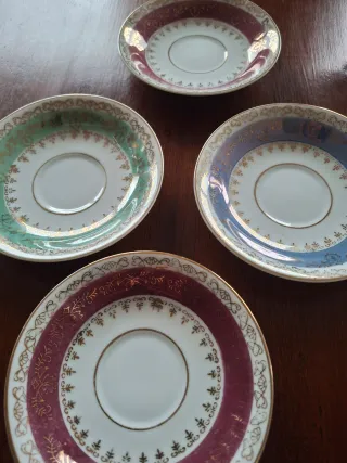 Set di 4 tazze da caffè antiche