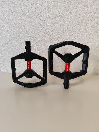 Pedales de plataforma MTB negros