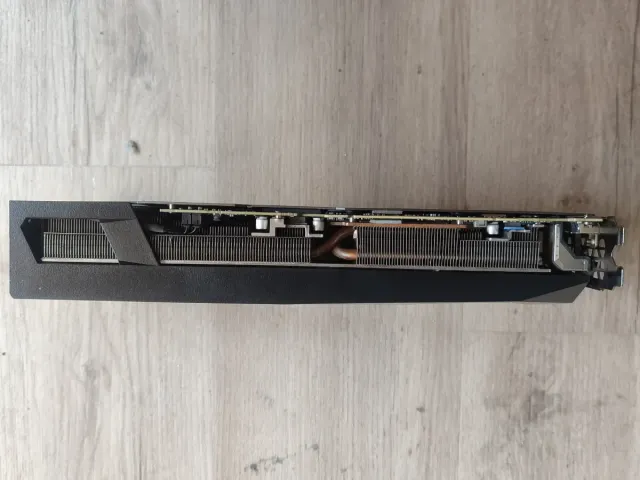 Gigabyte RTX 3090 Placa Gráfica testada