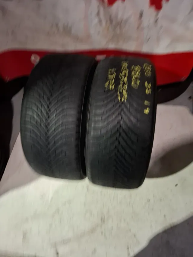 Ruedas Seminuevas 225 35 R19 88W MAXXIS