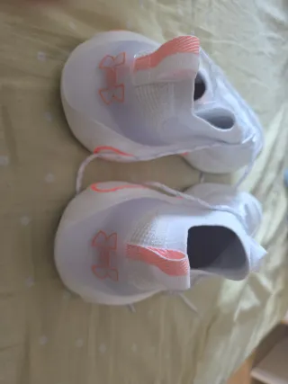 Deportivas Under Armour flexibles y transpirables